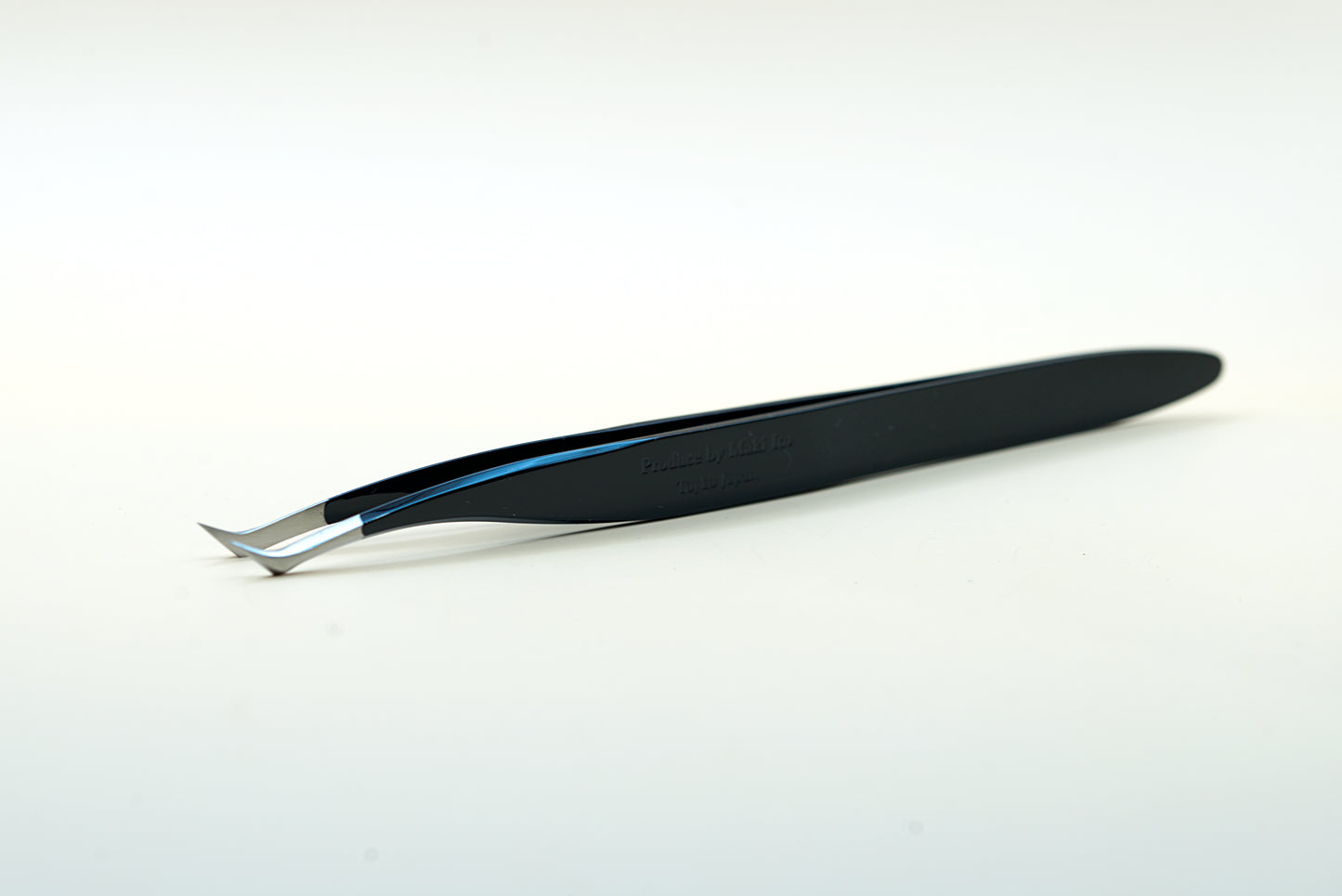 伊東真紀監修 オールインワンツィーザー(All in One Tweezers)〈日本製 Made in Japan〉